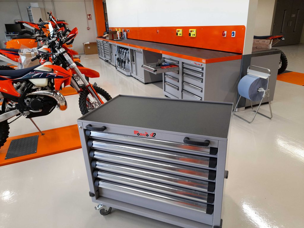TALLER MOTOS KTM (2)